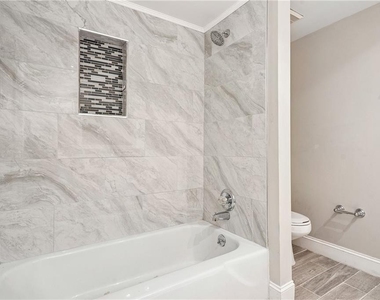 6851 Roswell Road - Photo Thumbnail 16