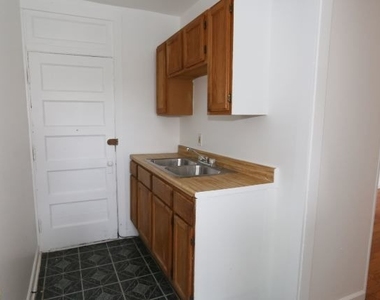 3263 W Wrightwood Avenue - Photo Thumbnail 2