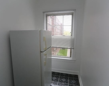 3263 W Wrightwood Avenue - Photo Thumbnail 6