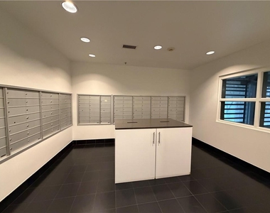 845 Spring Street Nw - Photo Thumbnail 26