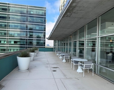 845 Spring Street Nw - Photo Thumbnail 22