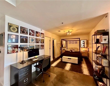 845 Spring Street Nw - Photo Thumbnail 7