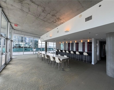 845 Spring Street Nw - Photo Thumbnail 18