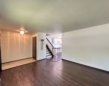 5817 Allemong Drive - Photo Thumbnail 7