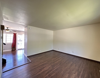 5817 Allemong Drive - Photo Thumbnail 6