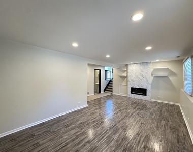 5817 Allemong Drive - Photo Thumbnail 9
