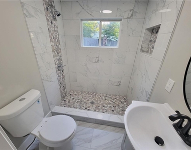 768 Fourth Street - Photo Thumbnail 12