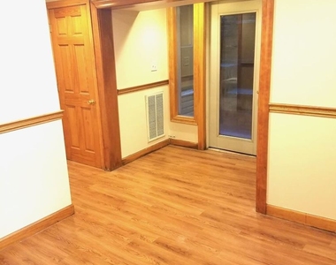 3044 W North Avenue - Photo Thumbnail 8