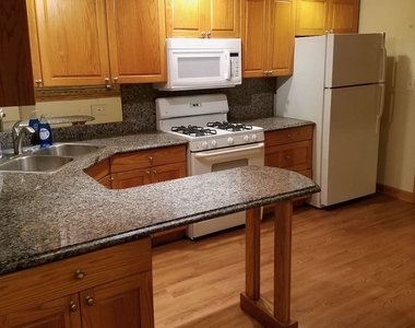 3044 W North Avenue - Photo Thumbnail 1