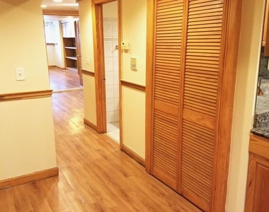 3044 W North Avenue - Photo Thumbnail 7