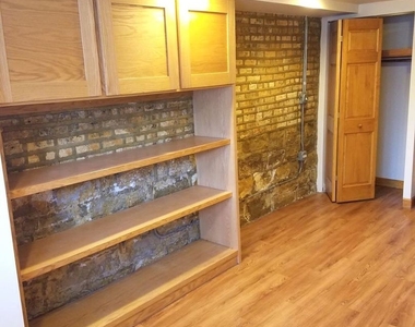 3044 W North Avenue - Photo Thumbnail 12
