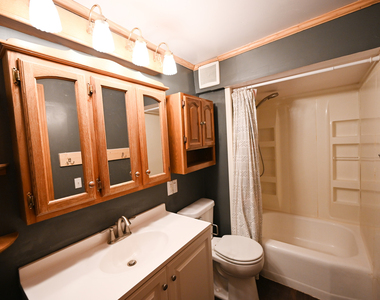 219 S 7th Street - Photo Thumbnail 19