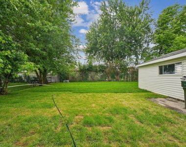 867 Harris Drive - Photo Thumbnail 22