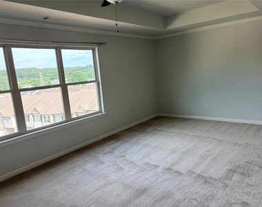 290 Turtle Creek Drive - Photo Thumbnail 17