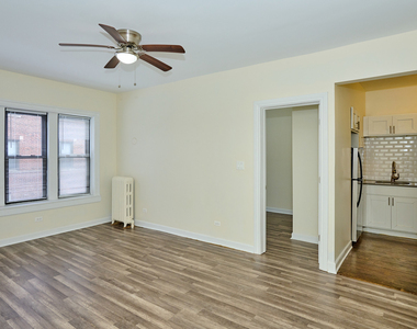 1355 W Touhy Avenue - Photo Thumbnail 4