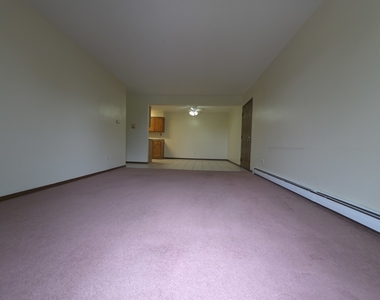 412 E Bailey Road - Photo Thumbnail 4