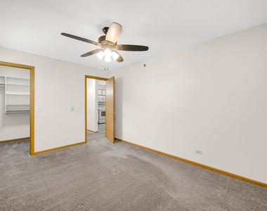 300 Cunat Boulevard - Photo Thumbnail 11