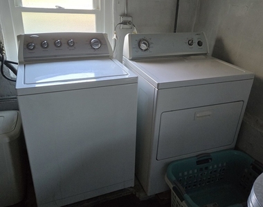 7139 W 74th Place - Photo Thumbnail 21