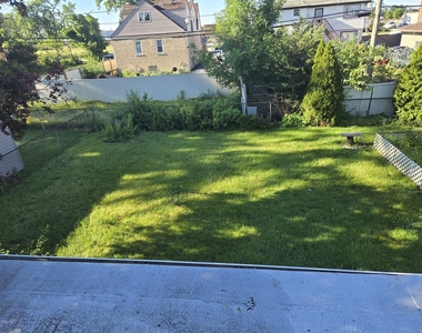7139 W 74th Place - Photo Thumbnail 28