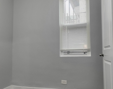 4802 S Winchester Avenue - Photo Thumbnail 5