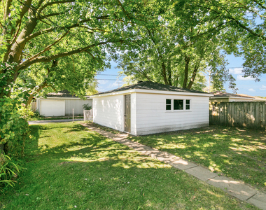 14214 Minerva Avenue - Photo Thumbnail 15