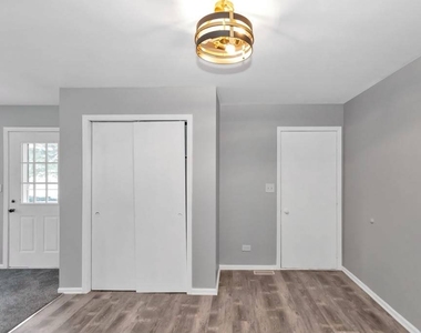 708 Michigan Ave Avenue - Photo Thumbnail 8