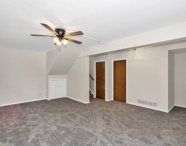 708 Michigan Ave Avenue - Photo Thumbnail 13