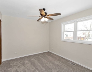 708 Michigan Ave Avenue - Photo Thumbnail 19