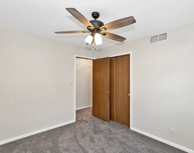 708 Michigan Ave Avenue - Photo Thumbnail 11