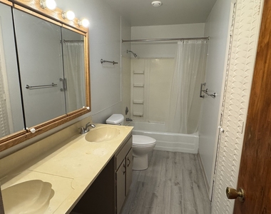 321 South Avenue - Photo Thumbnail 8