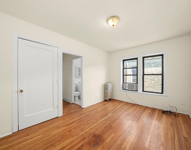 3308 W Schubert Avenue - Photo Thumbnail 1