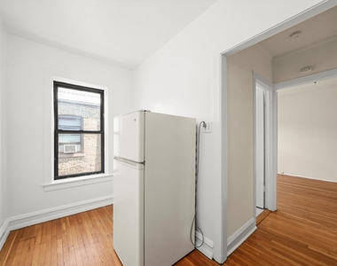 3308 W Schubert Avenue - Photo Thumbnail 6