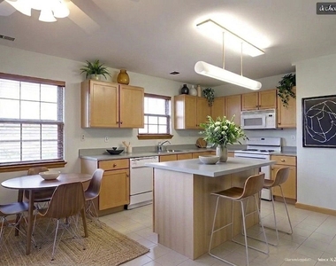 667 Creekside Circle - Photo Thumbnail 4