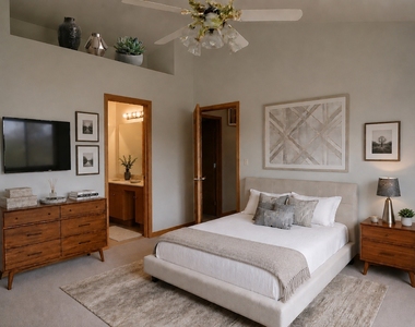 667 Creekside Circle - Photo Thumbnail 9