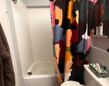 40 E 9th Street - Photo Thumbnail 9
