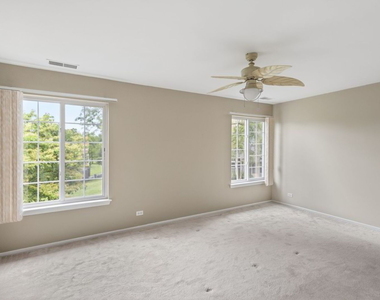 1632 Columbia Circle - Photo Thumbnail 5