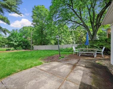 521 Pamela Circle - Photo Thumbnail 26