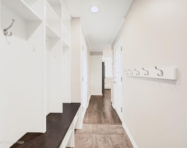 521 Pamela Circle - Photo Thumbnail 11