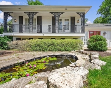 521 Pamela Circle - Photo Thumbnail 22