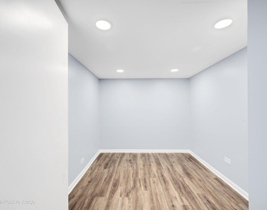 521 Pamela Circle - Photo Thumbnail 18