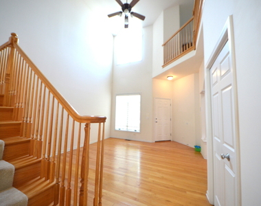 1577 S Kembley Avenue - Photo Thumbnail 1