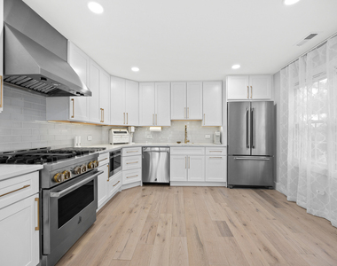 1504 Aberdeen Court - Photo Thumbnail 9