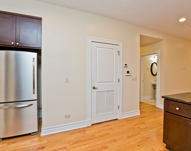 1640 W Fargo Avenue - Photo Thumbnail 4