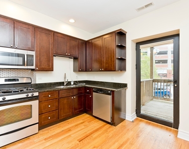 1640 W Fargo Avenue - Photo Thumbnail 6