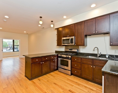 1640 W Fargo Avenue - Photo Thumbnail 5