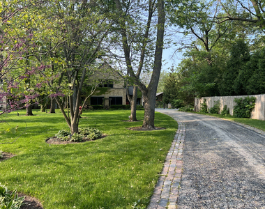2870 Duffy Lane - Photo Thumbnail 3