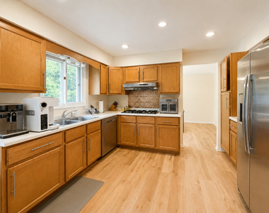 1520 Chippewa Drive - Photo Thumbnail 5