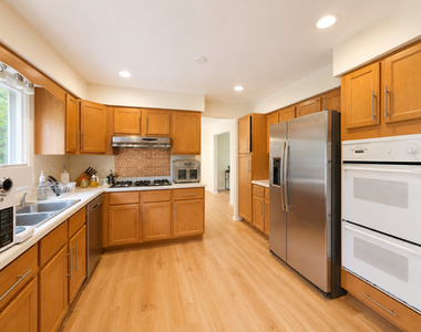 1520 Chippewa Drive - Photo Thumbnail 6