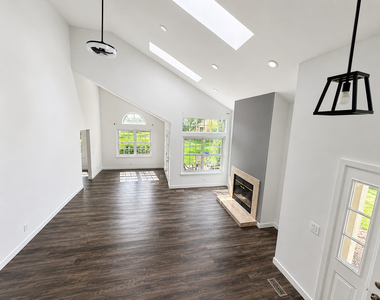 110 Thistle Court - Photo Thumbnail 6