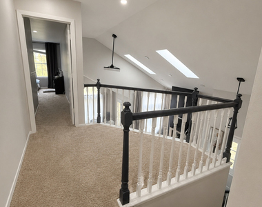 110 Thistle Court - Photo Thumbnail 3